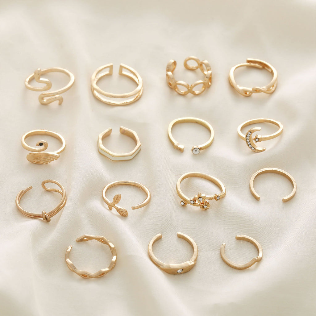 Romantic Gold Ring for Special Moments