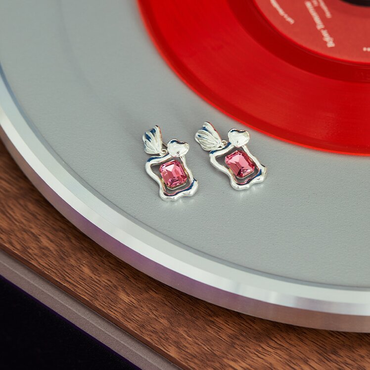 Vintage Handmade Earring