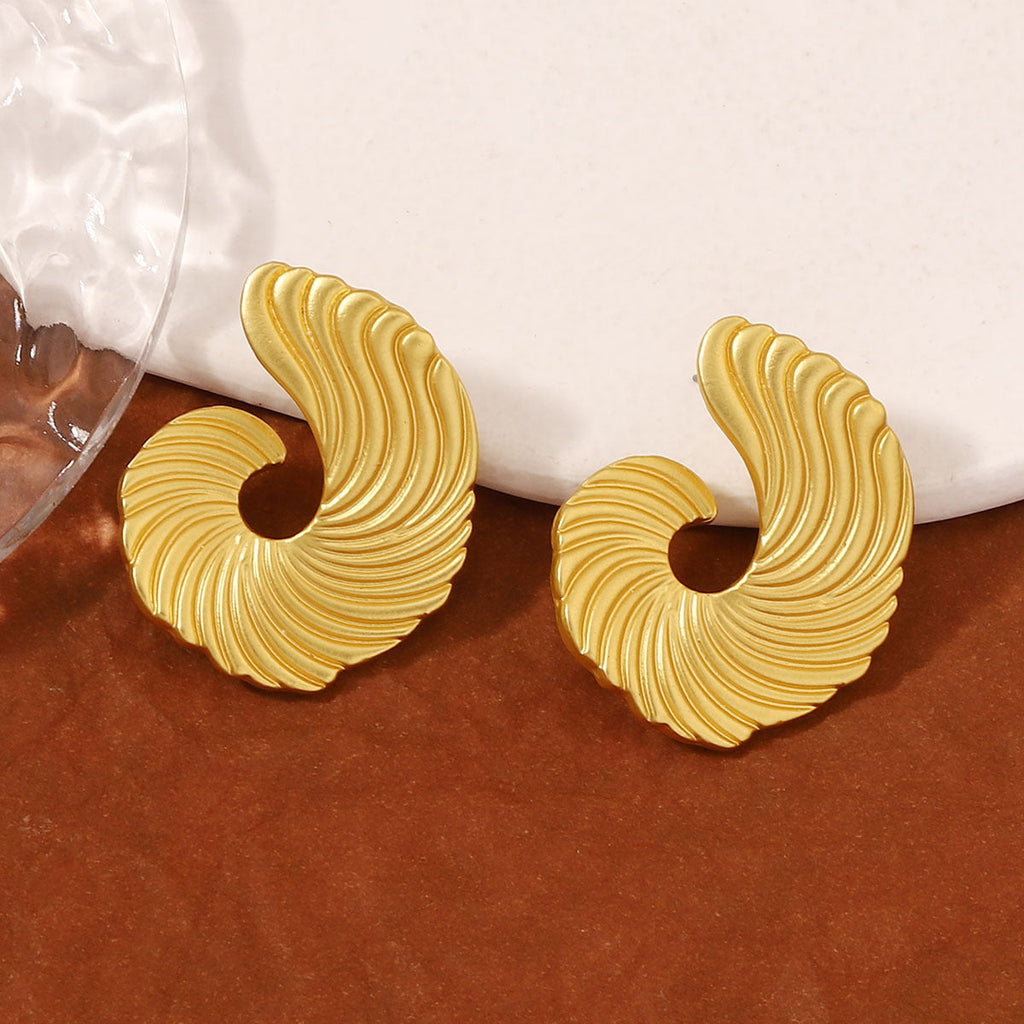 Classic Earring with Timeless Appeal