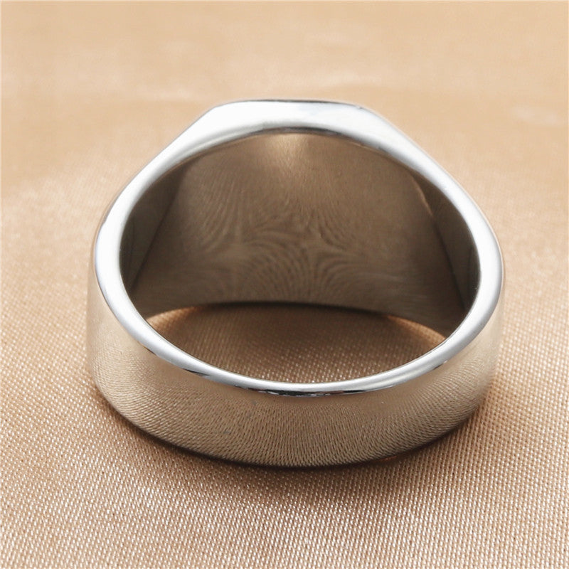 Classic Ring with Timeless Appeal