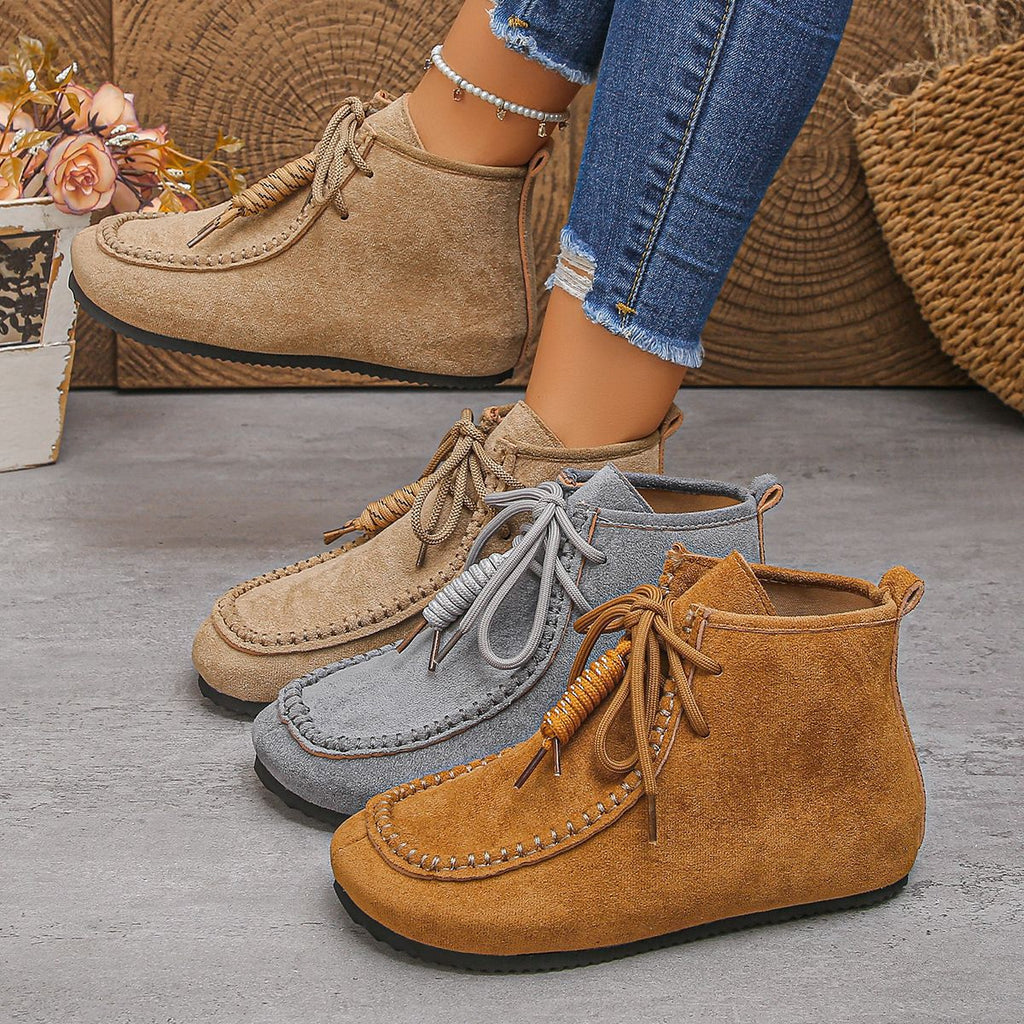 Graceful Orthopedic Boots for Modern Look