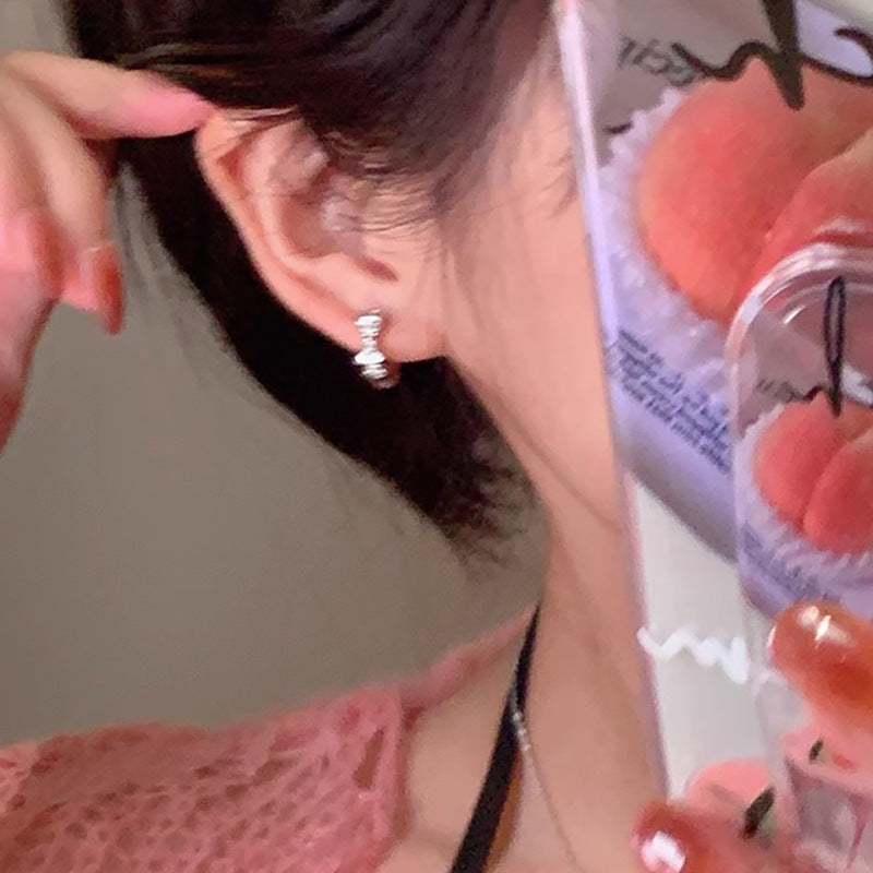 Romantic Earring for Special Moments