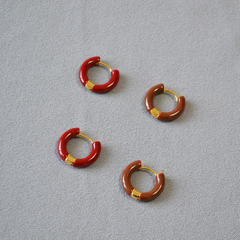 Romantic Gold Earring for Special Moments