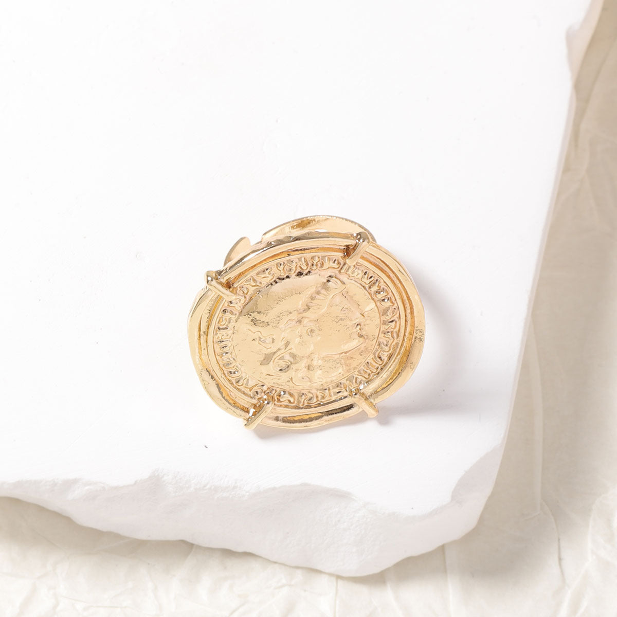 Elegant Ring for Every Occasion