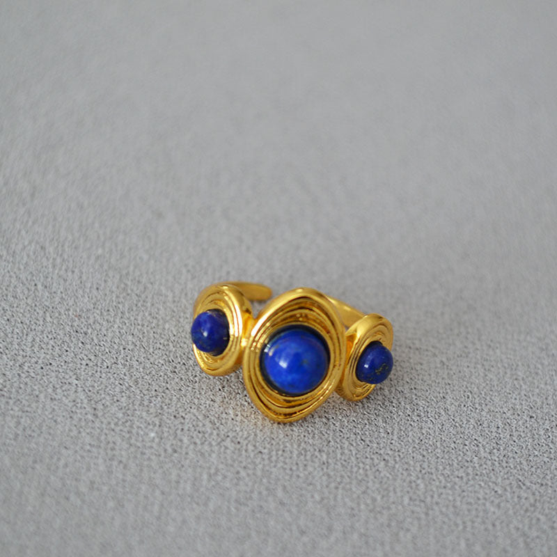 Romantic Gold Ring for Special Moments