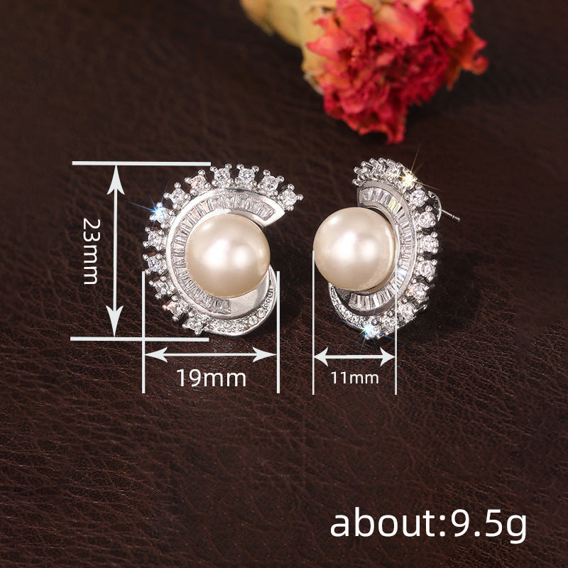 Stunning Pearl Earring for Daily Wear
