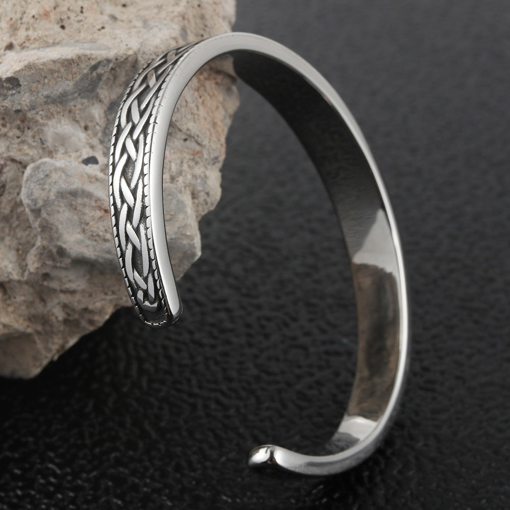 Romantic Bracelet for Special Moments