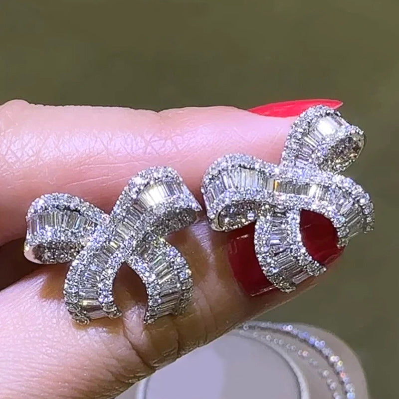 Elegant Earring for Every Occasion