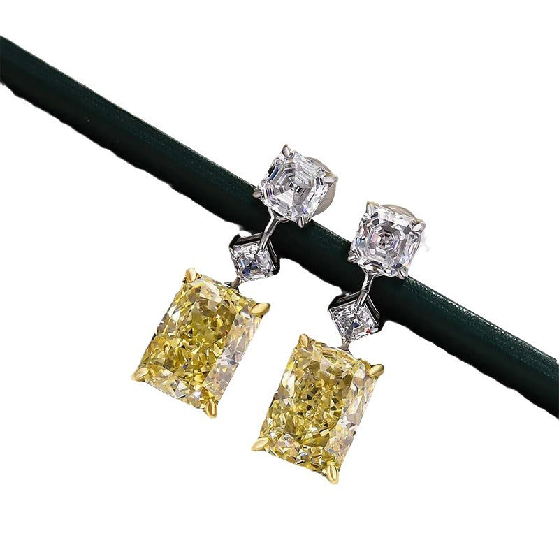 Romantic Earring for Special Moments