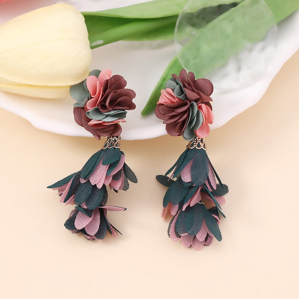 Romantic Earring for Special Moments
