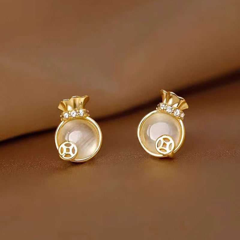 Beautiful Earring with Unique Style