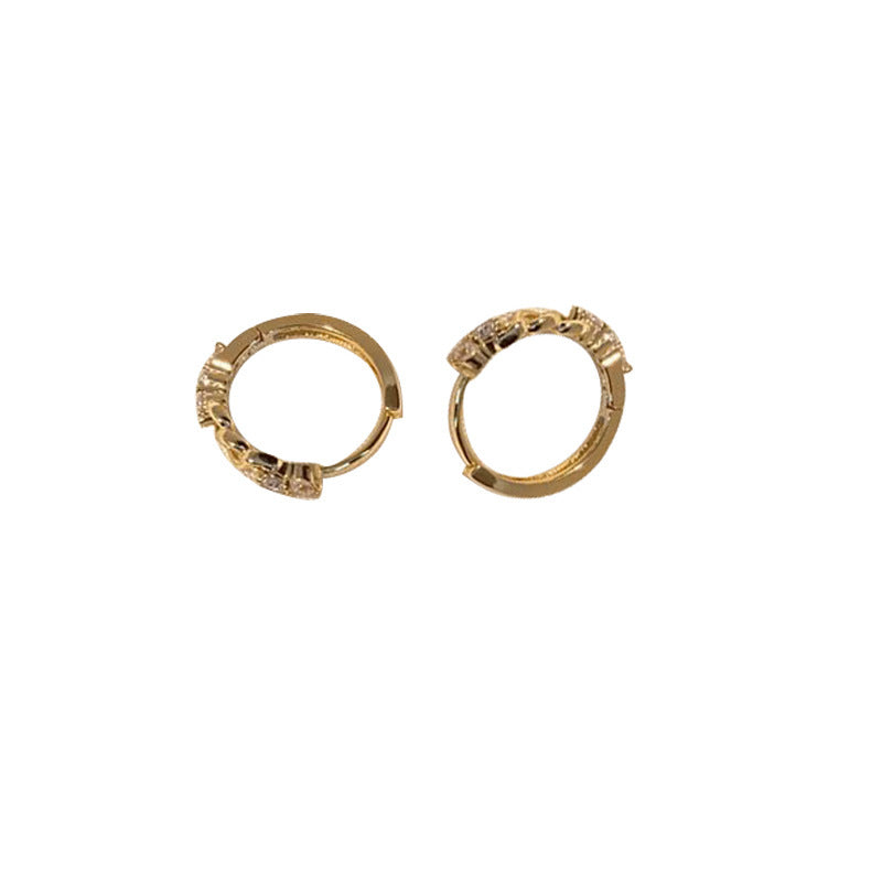 Romantic Earring for Special Moments