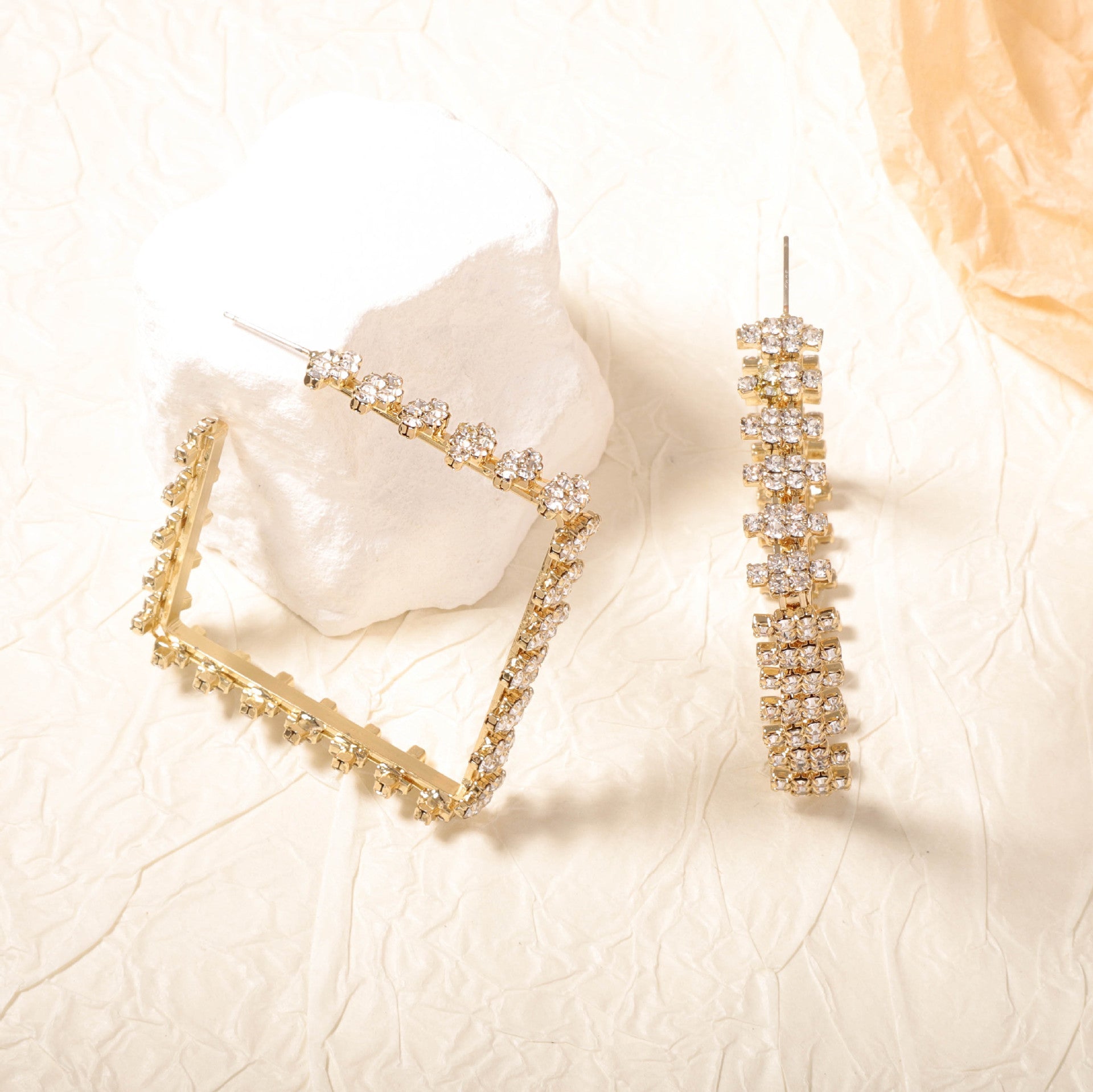 Stunning Earring for Daily Wear