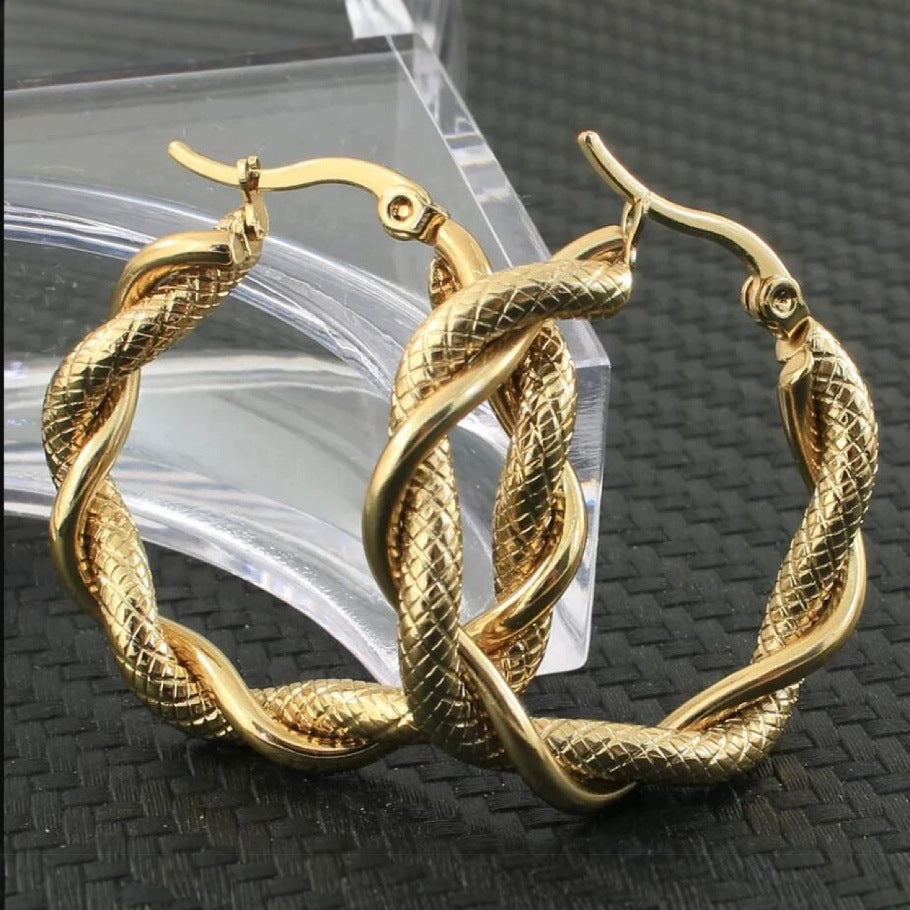 Elegant Earring for Every Occasion