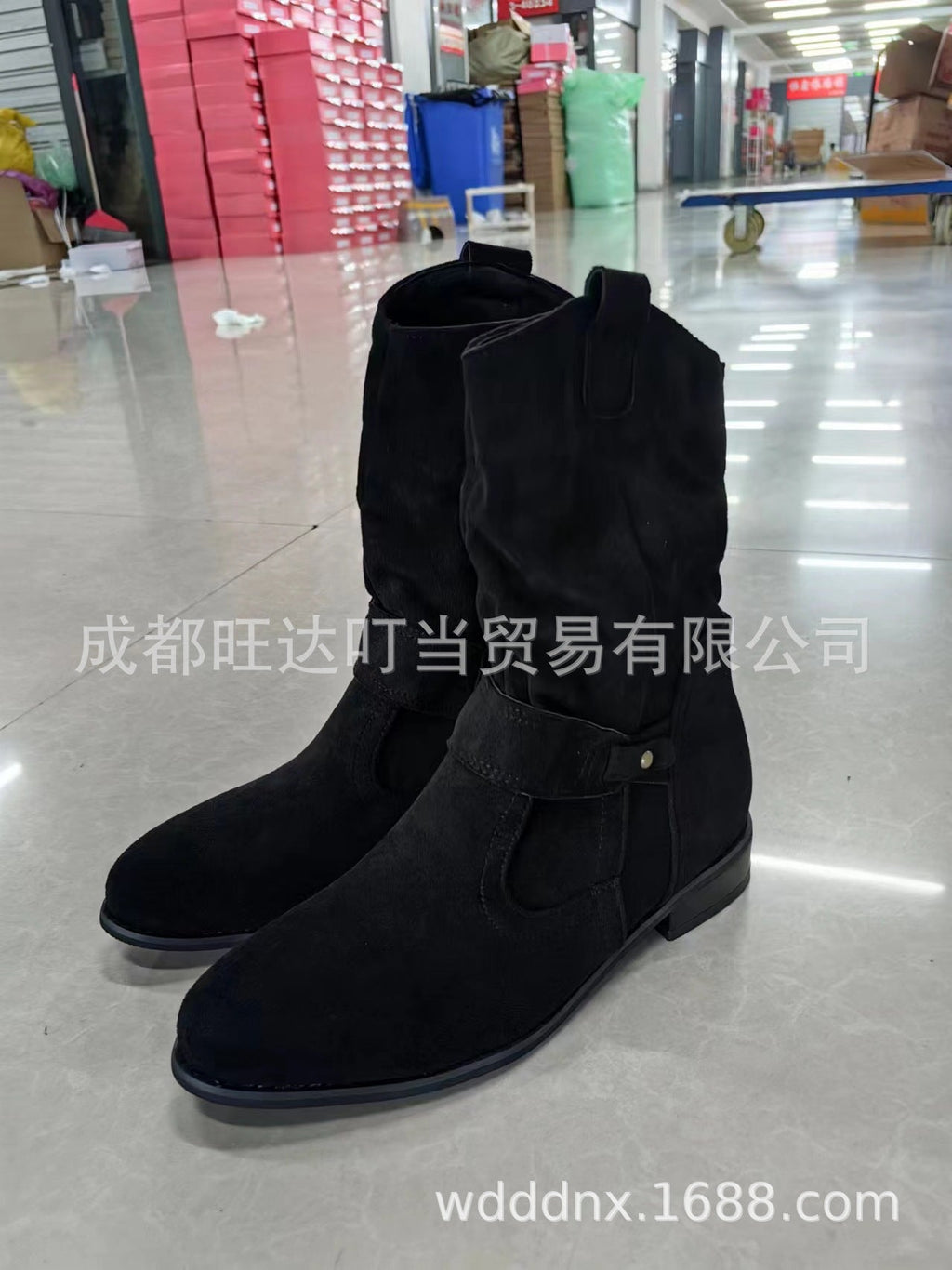 Chic Orthopedic Boots with Unique Design