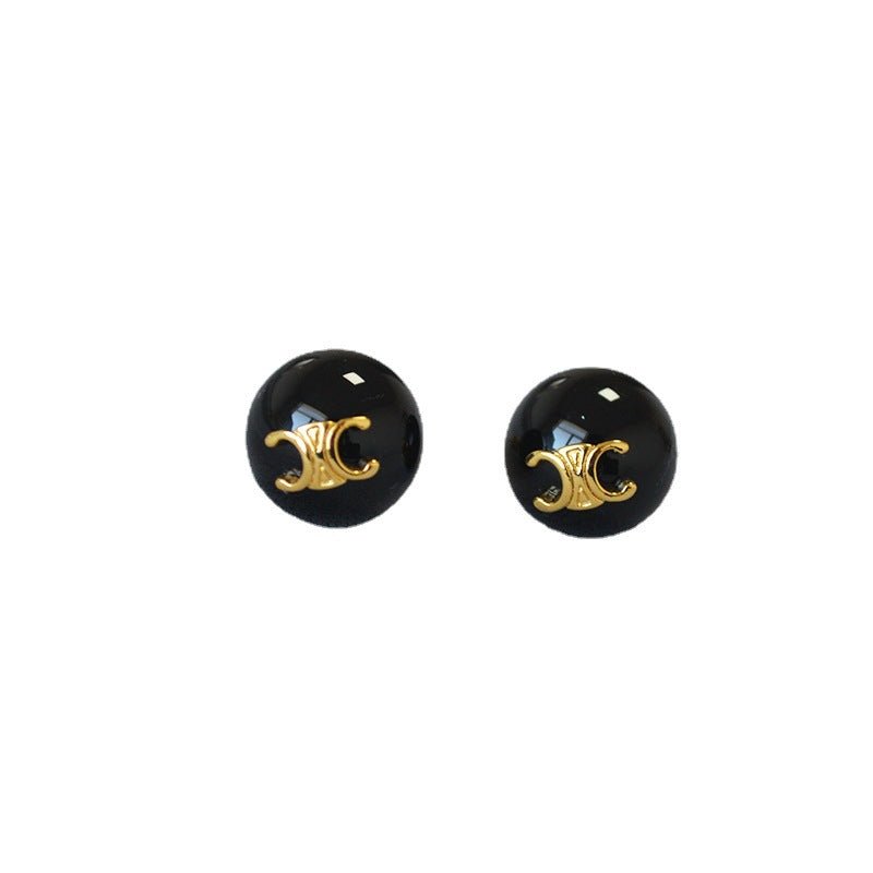 Elegant Silver Earring for Every Occasion