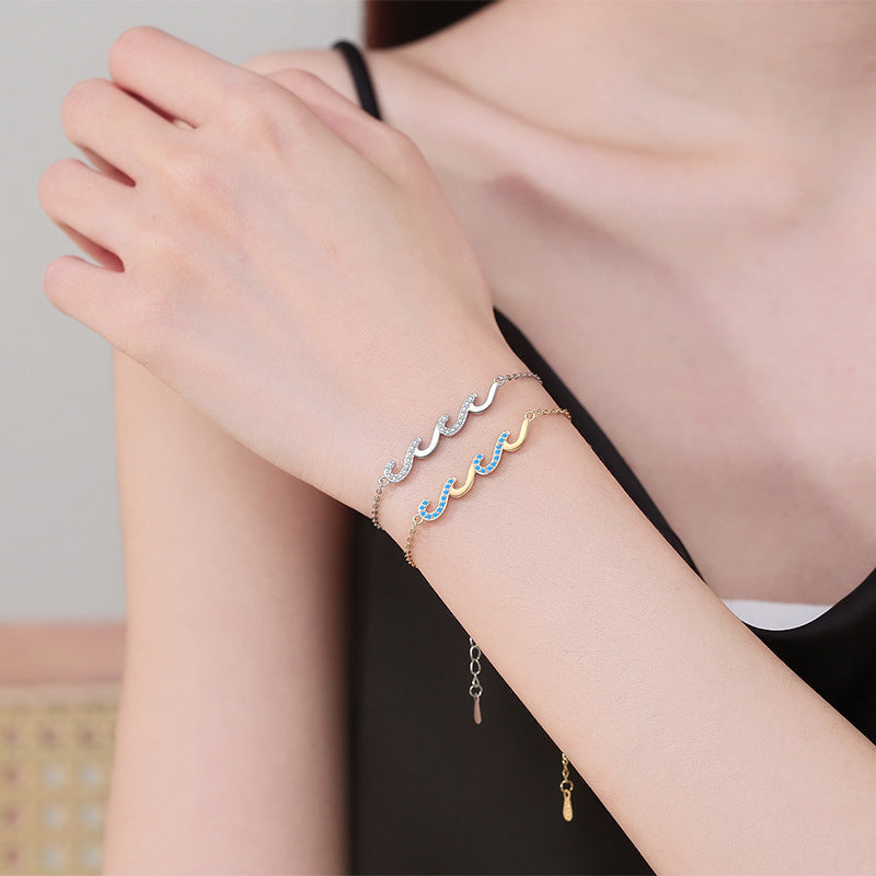 Beautiful Bracelet with Unique Style