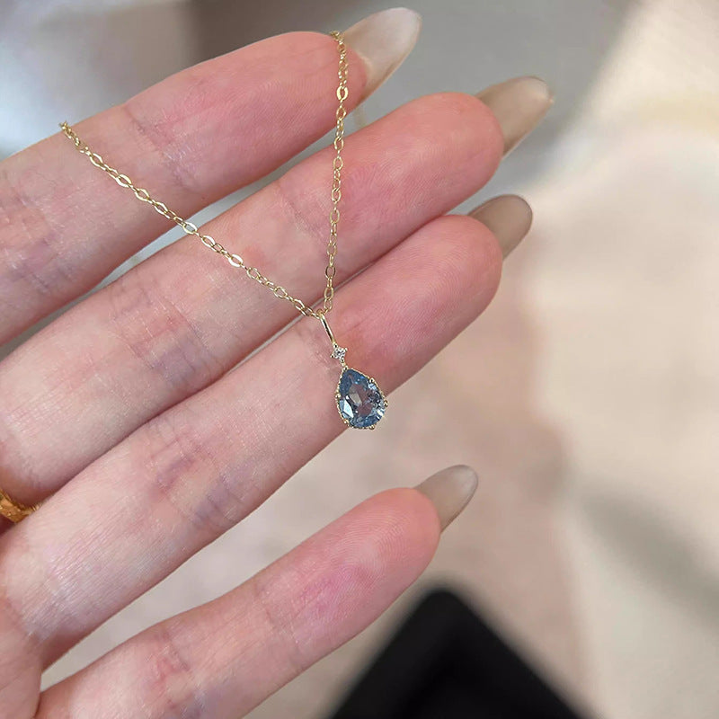 Romantic Necklace for Special Moments