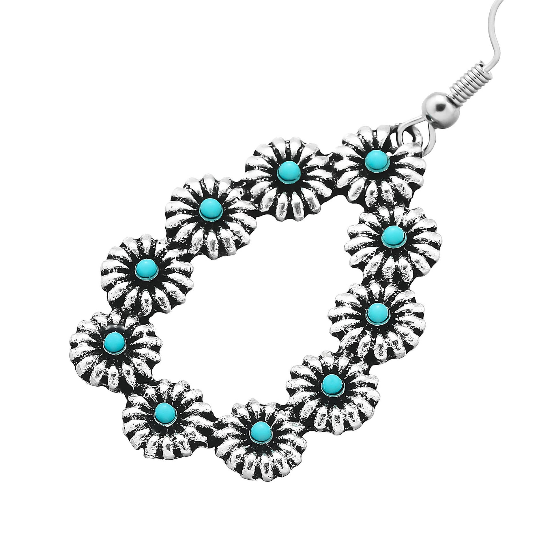 Charming Earring for Any Occasion