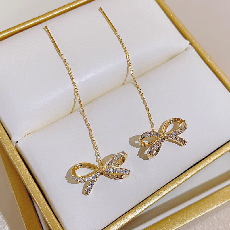 Charming Earring for Any Occasion