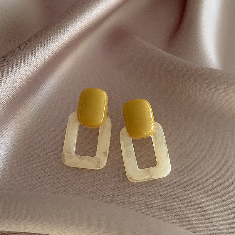 Beautiful Earring with Unique Style