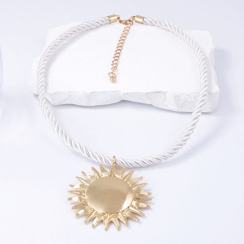 Romantic Necklace for Special Moments