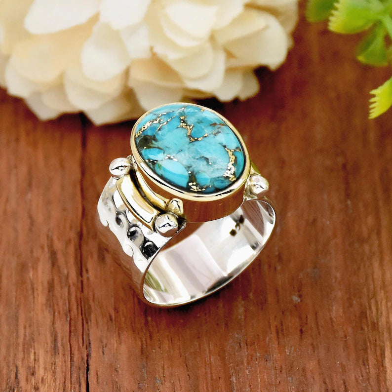 Classic Ring with Timeless Appeal