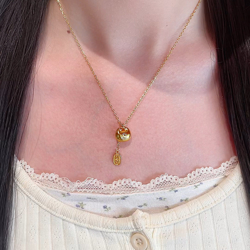 Classic Necklace with Timeless Appeal