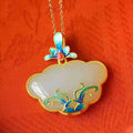 Charming Silver Necklace for Any Occasion