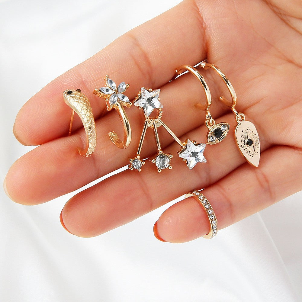Beautiful Set with Unique Style