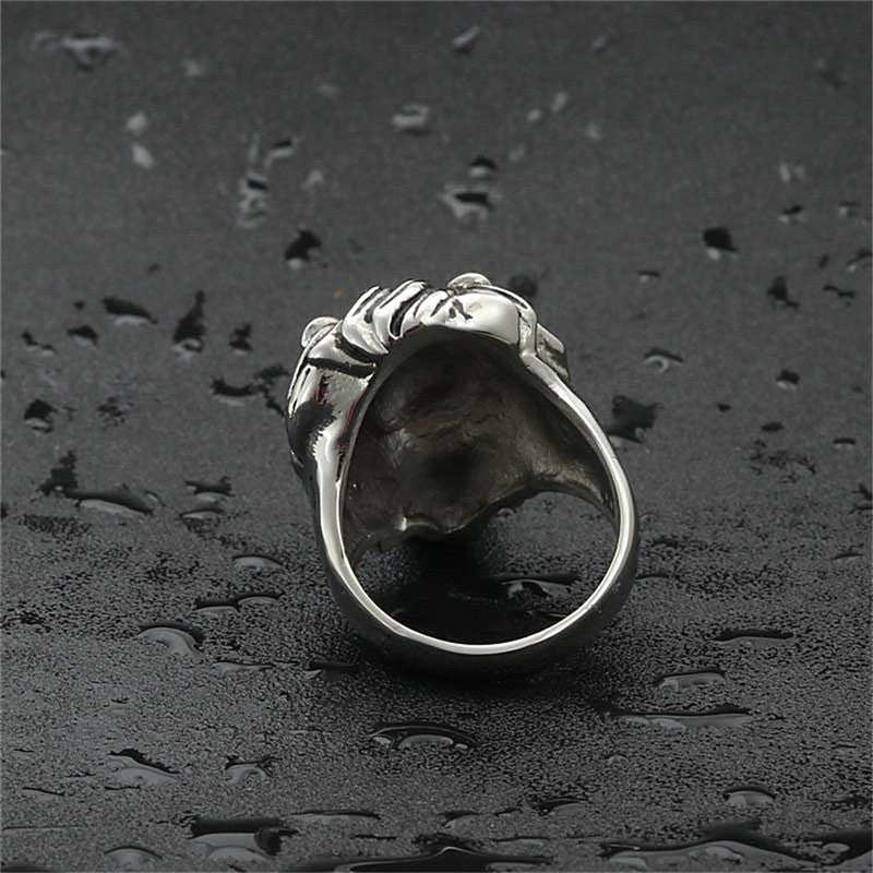 Classic Ring with Timeless Appeal