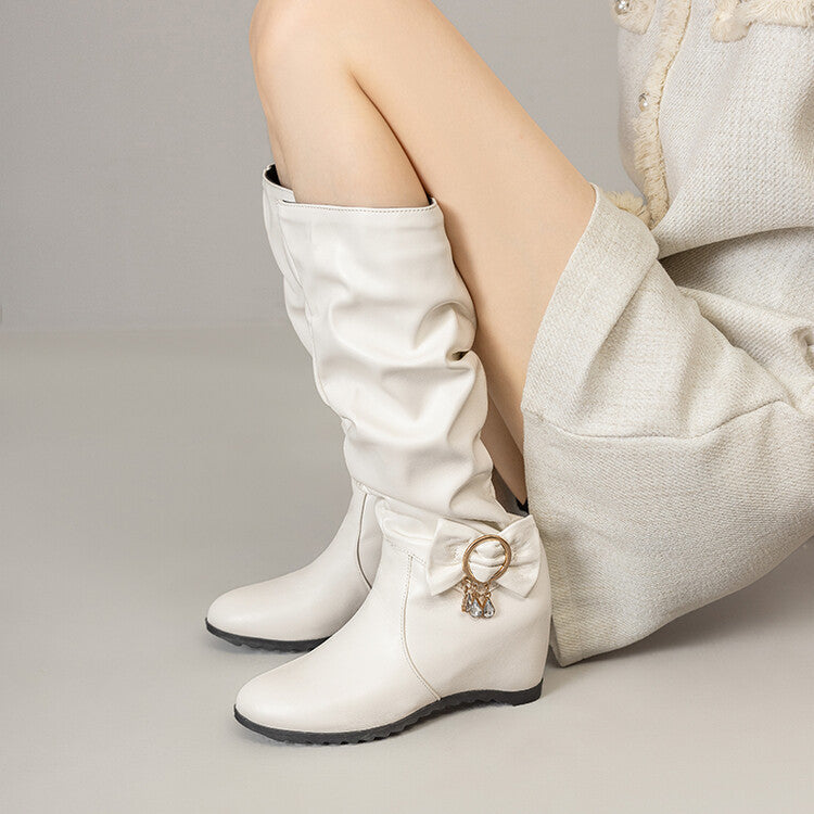 Graceful Orthopedic Boots for Modern Look