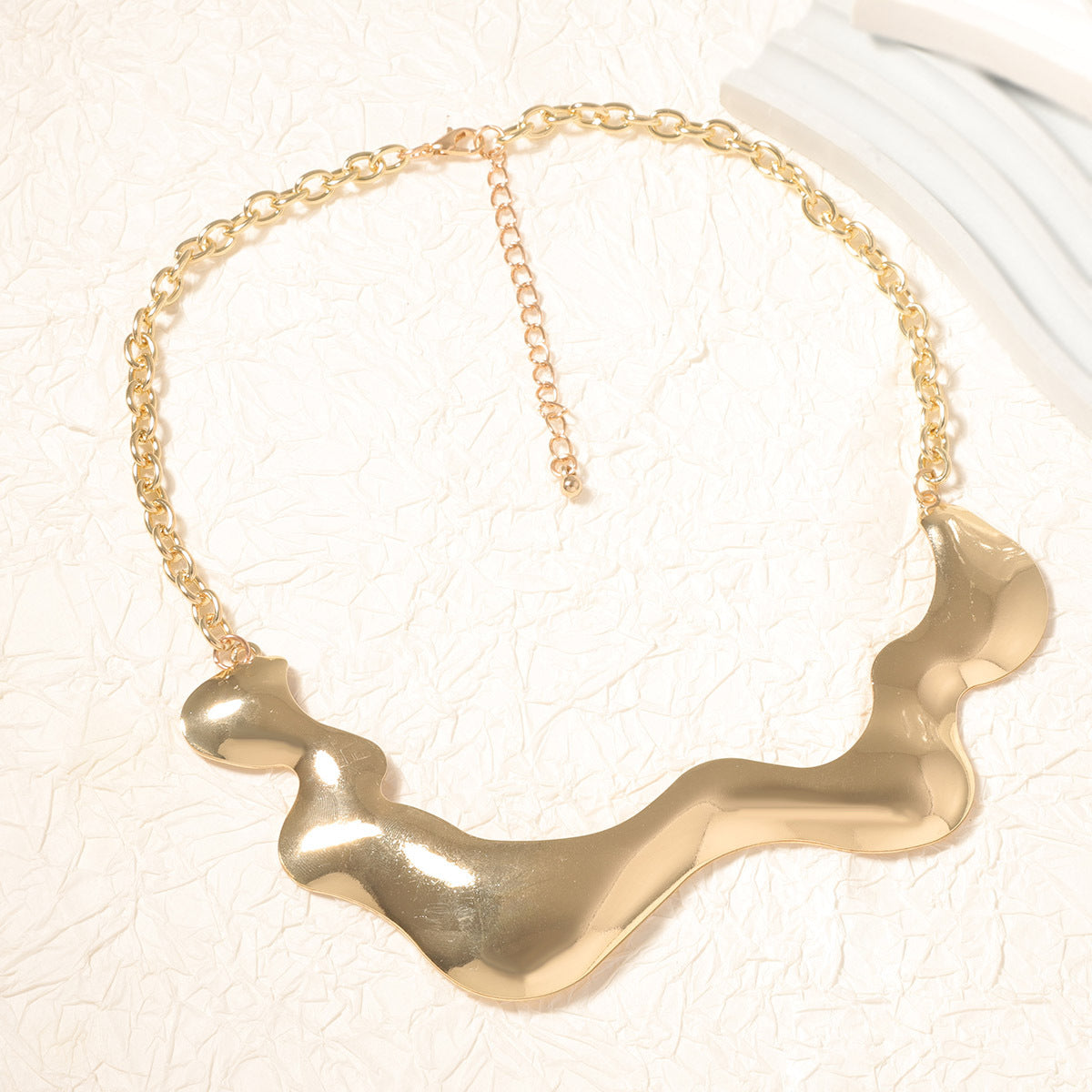 Charming Necklace for Any Occasion