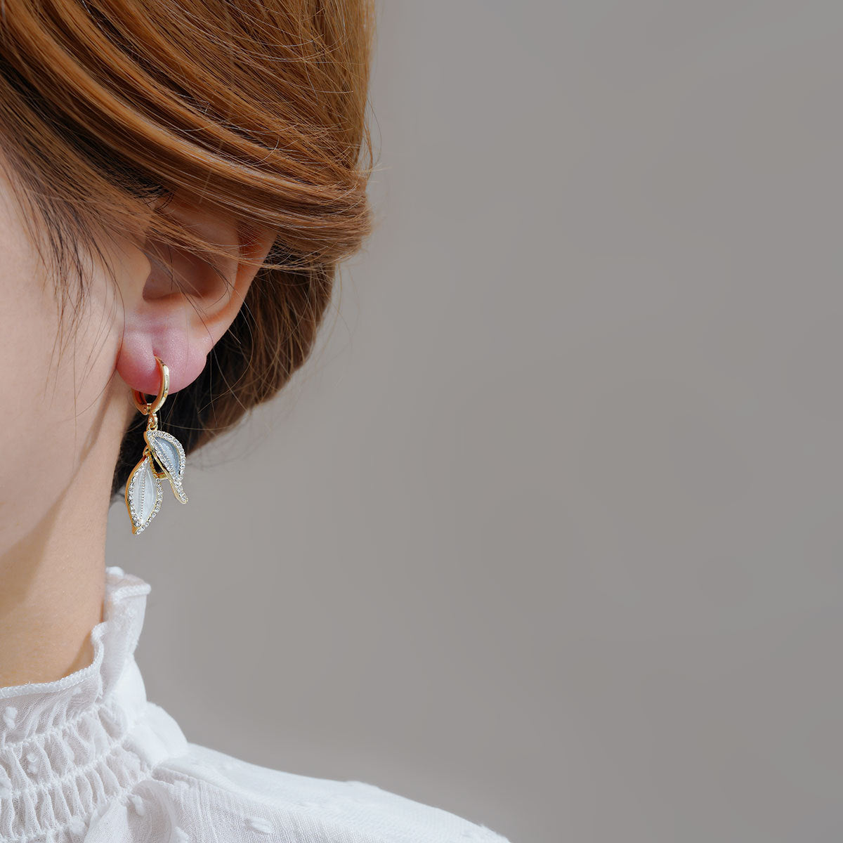 Charming Earring for Any Occasion