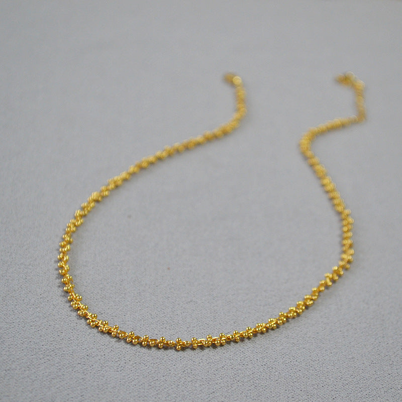 Romantic Gold Necklace for Special Moments