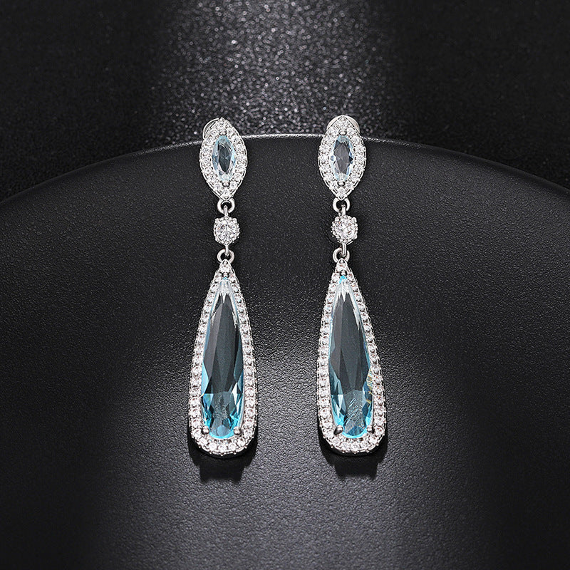 Romantic Earring for Special Moments