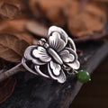 Classic Silver Pendant with Timeless Appeal