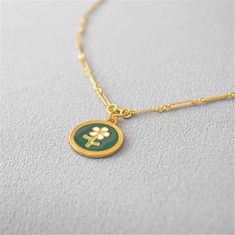 Stunning Gold Necklace for Daily Wear