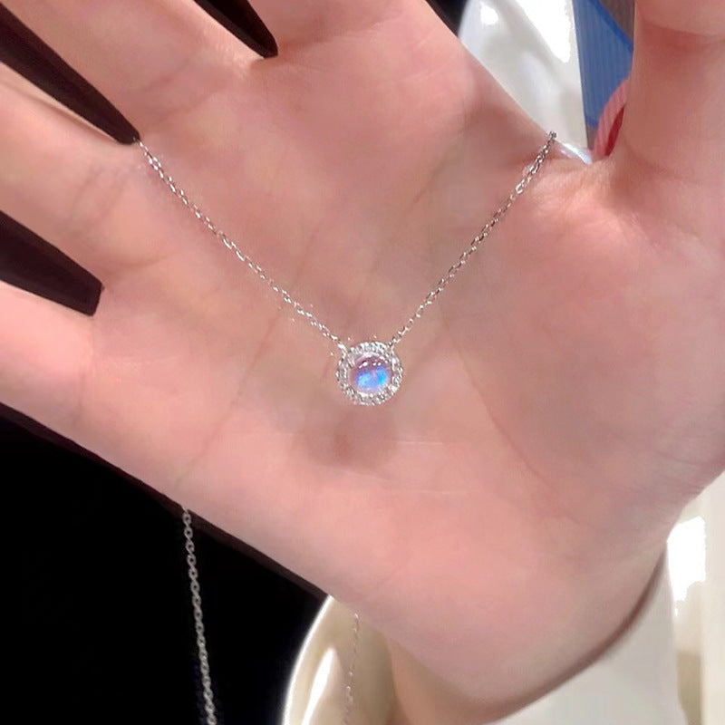 Stunning Necklace for Daily Wear