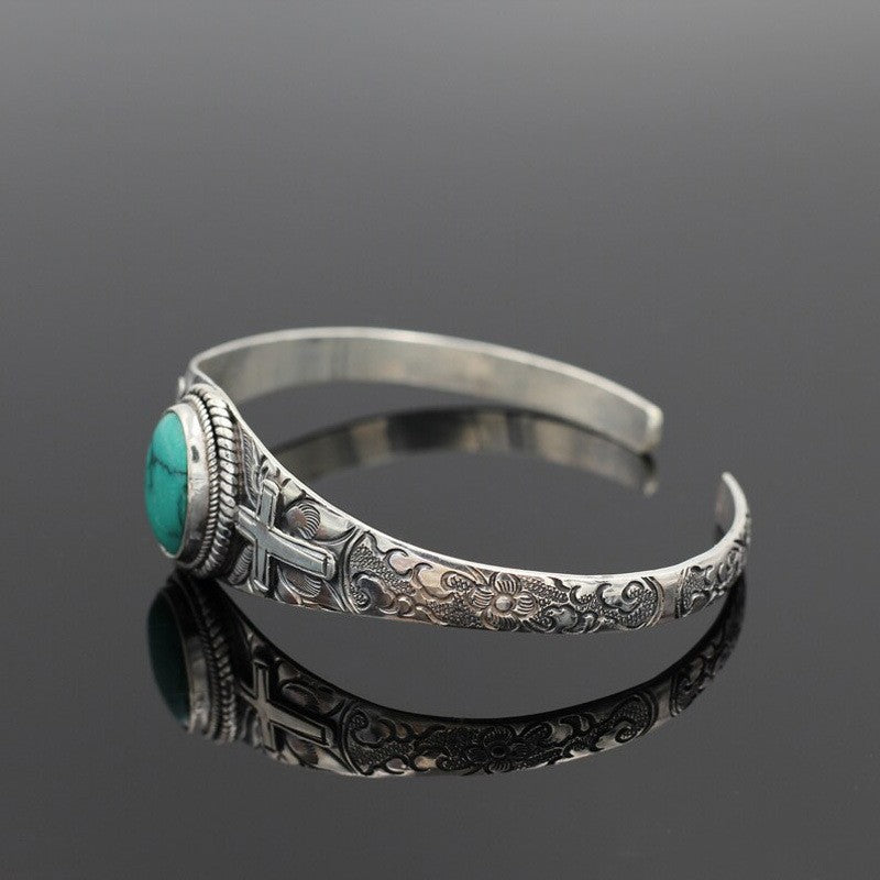 Beautiful Bracelet with Unique Style