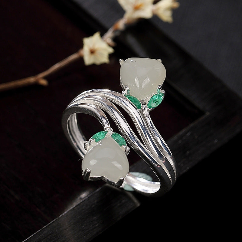 Charming Silver Ring for Any Occasion