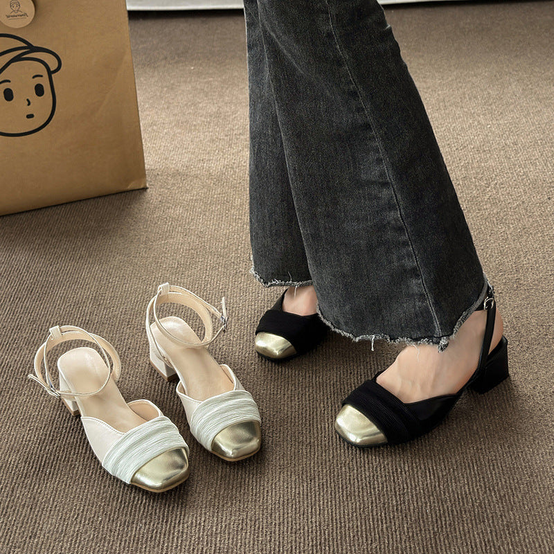 Chic Orthopedic Sandals with Unique Design
