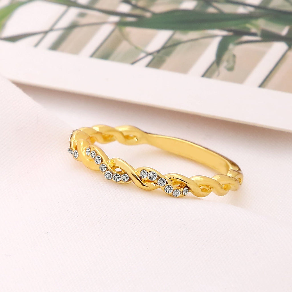 Stunning Gold Ring for Daily Wear