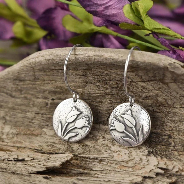Elegant Silver Earring for Every Occasion