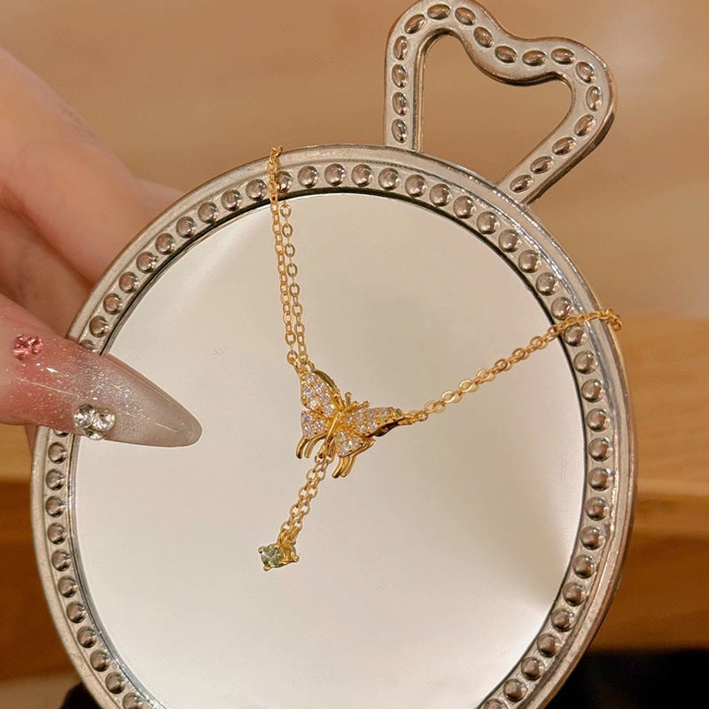 Beautiful Gold Necklace with Unique Style