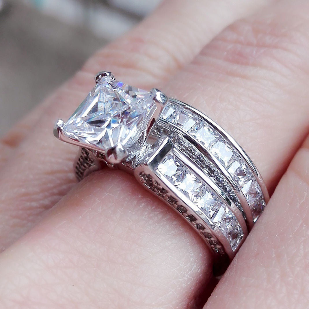 Charming Set for Any Occasion