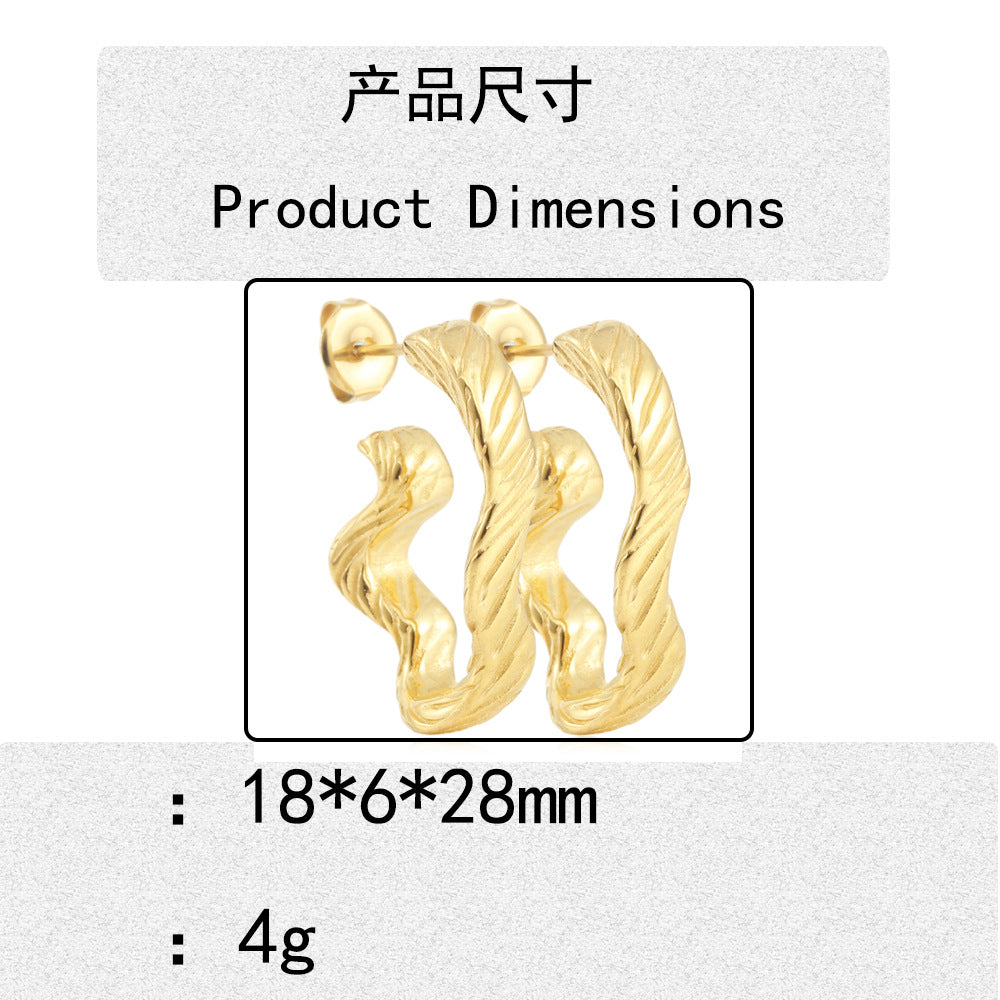 Beautiful Gold Earring with Unique Style