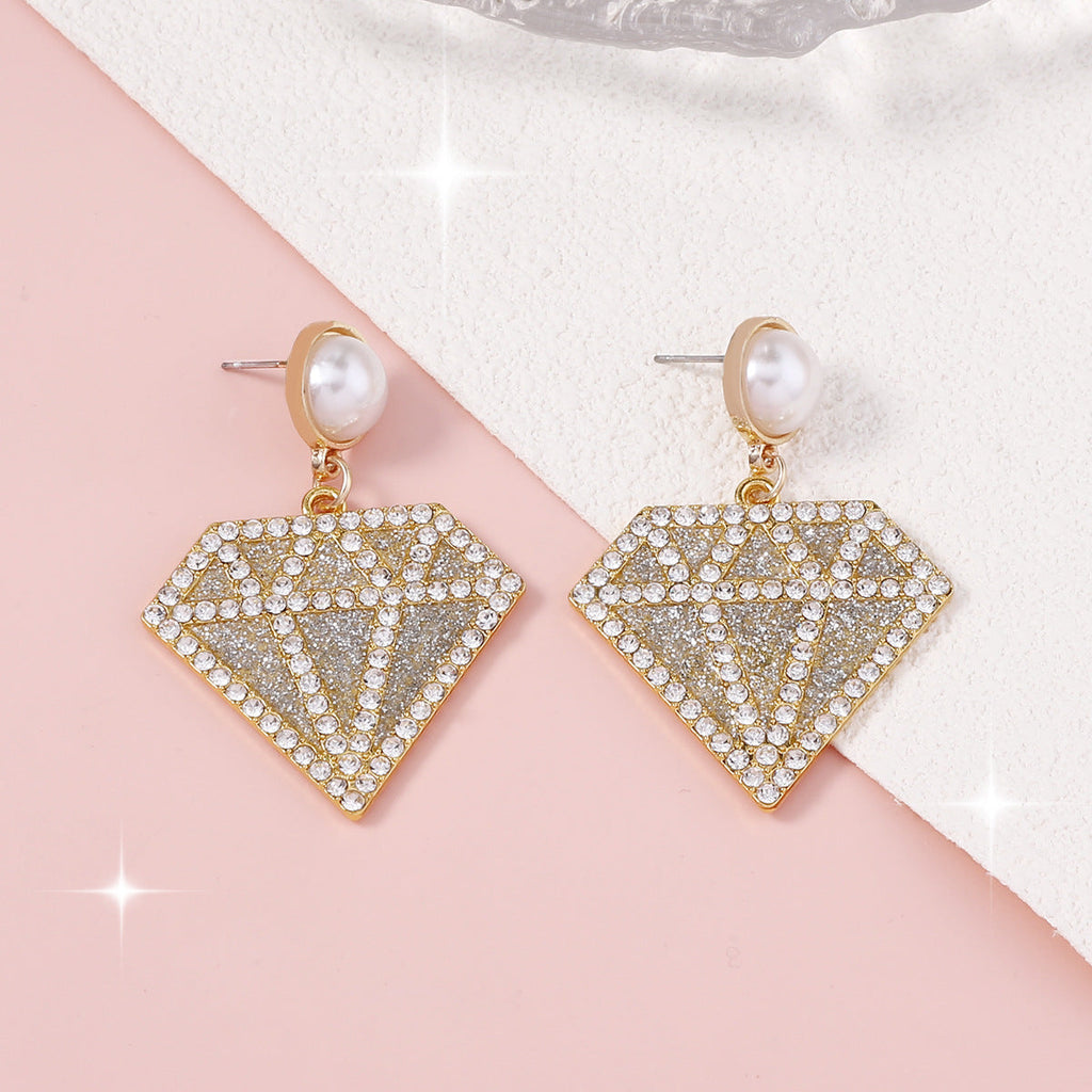 Elegant Pearl Earring for Every Occasion