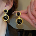 Elegant Gold Earring for Every Occasion