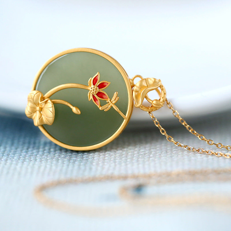 Charming Gold Necklace for Any Occasion